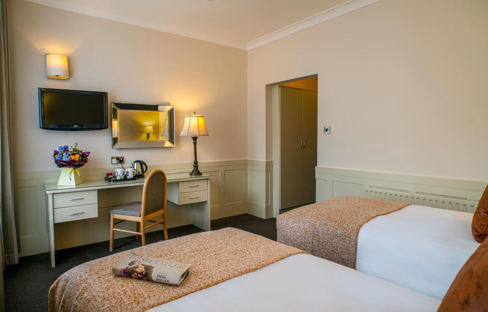 The Marcy Hotel Drogheda Exterior photo